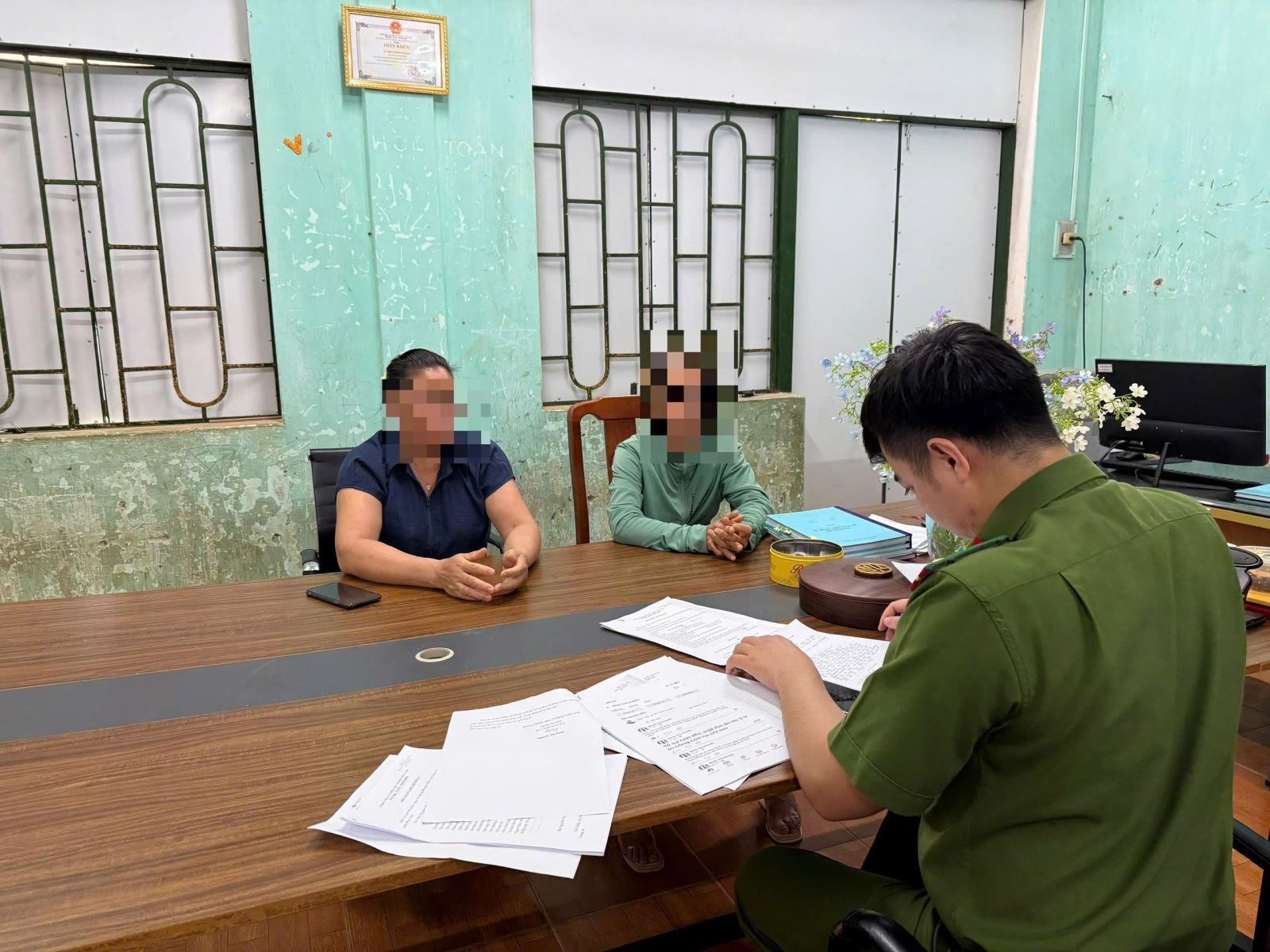 CAX Mường Thàng giáo dục, răn đe đối tượng xúc phạm danh dự cá nhân trên MXH_